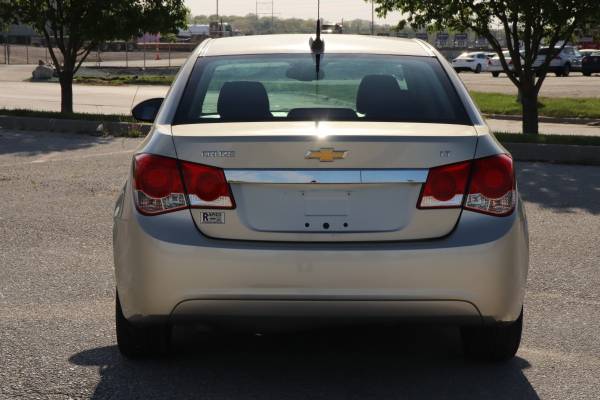 2016 Chevrolet Cruze LT 46K Miles Only - - by for sale in Omaha, NE – photo 9