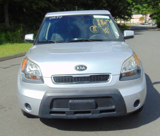 2010 Kia Soul - - by dealer - vehicle automotive sale for sale in Waterbury, CT – photo 2