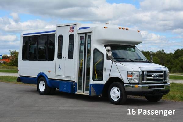 Shuttle Bus Liquidation Sale for sale in Chicago, IL – photo 6
