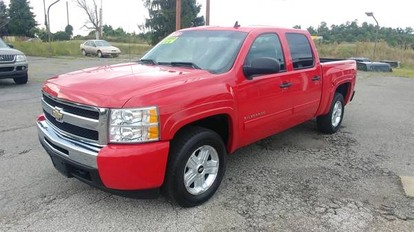 2010 CHEVY SILVERADO CREW CAB 4X4 - cars & trucks - by dealer -... for sale in ST CLAIRSVILLE, WV – photo 2