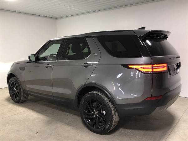 2018 Land Rover Discovery HSE - - by dealer - vehicle for sale in Buffalo, NY – photo 4