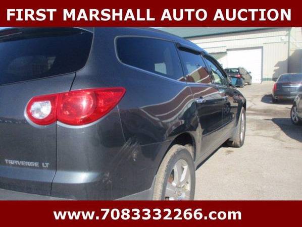 2012 Chevrolet Chevy Traverse LT w/1LT - Auction Pricing - cars & for sale in Harvey, IL – photo 5