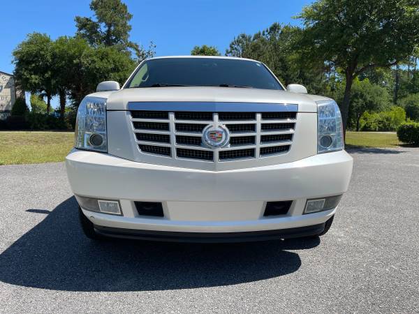 2013 CADILLAC ESCALADE, Luxury 4dr SUV, Stock 11477 for sale in Conway, SC – photo 2