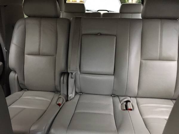 2009 Chevy Tahoe LT 4WD - cars & trucks - by owner - vehicle... for sale in Newport, RI – photo 22