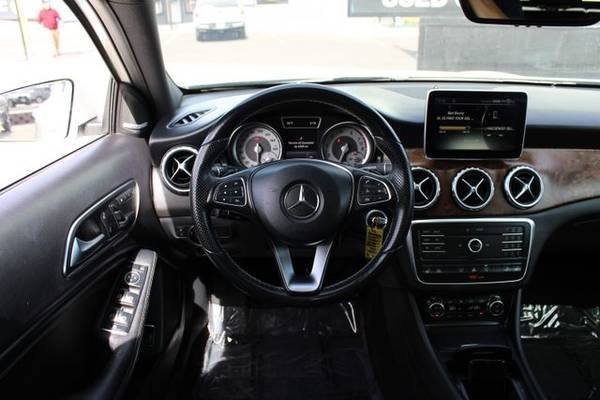 2016 Mercedes-Benz GLA 250 250 4MATIC Sport Utility 4D - cars & for sale in Hermiston, OR – photo 10