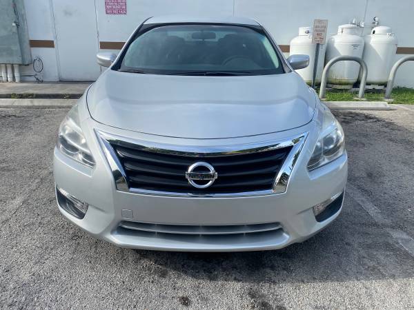 2015 Nissan Altima - cars & trucks - by owner - vehicle automotive... for sale in Cutler Bay, FL – photo 2