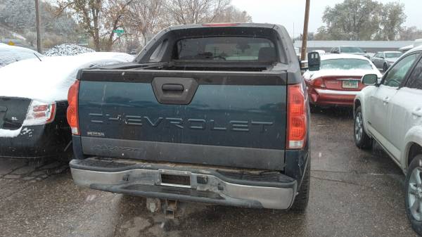 2006 Chevy Avalanche - cars & trucks - by dealer - vehicle... for sale in Rapid City, SD – photo 4