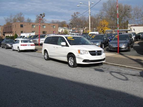 2011 Dodge Grand Caravan Mainstreet - Ask About Our Special Pricing!... for sale in Prospect Park, DE – photo 2