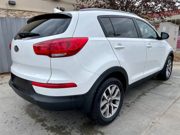 2015 Kia Sportage LX 2 4L FWD Camera 1 Owner Rust Free Clean Title for sale in Cottage Grove, WI – photo 4