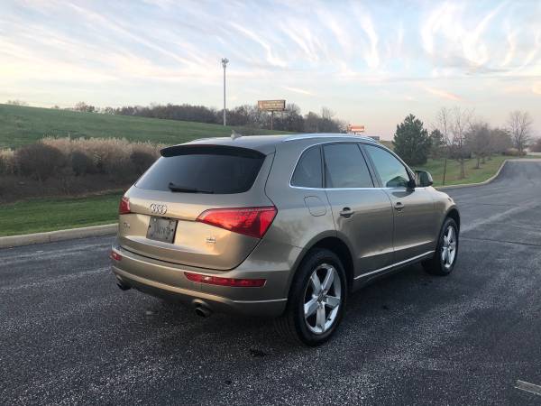 2009 AUDI Q5 Quattro**2 OWNERS *FINANCE AVAILABLE - cars & trucks -... for sale in Saint Louis, MO – photo 2