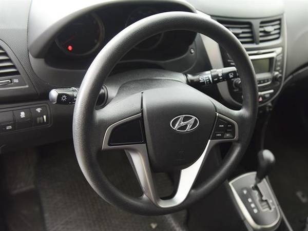 2017 Hyundai Accent SE Hatchback 4D hatchback Blue - FINANCE ONLINE for sale in Arlington, District Of Columbia – photo 2