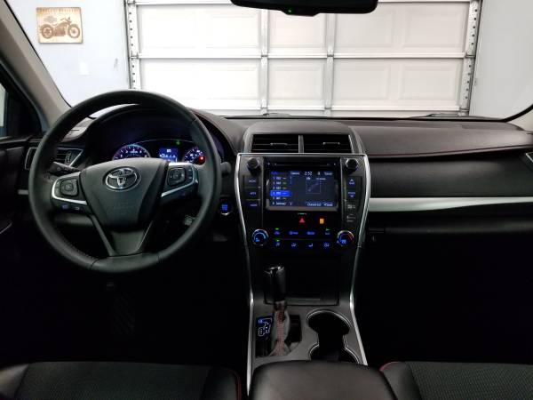 Gorgeous Loaded 2017 Toyota Camry SE 1-Owner, Low Miles Nav Sunroof!!! for sale in Woodway, TX – photo 16