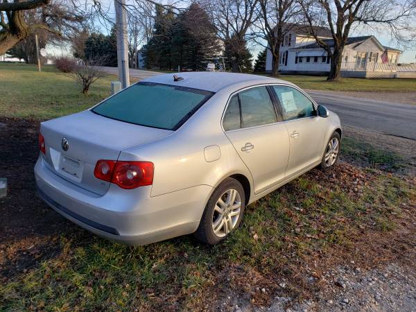 2007 VW Jetta 148k miles, silver - cars & trucks - by owner -... for sale in Harvard, IL – photo 3