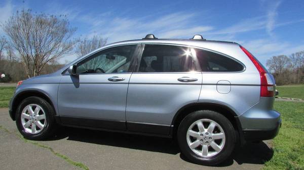 2009 Honda CRV EXL 4WD Sunroof, Leather, Loaded, Low-Mi for sale in MANASSAS PARK, District Of Columbia – photo 3