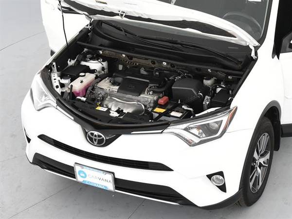 2017 Toyota RAV4 XLE Sport Utility 4D suv Red - FINANCE ONLINE for sale in Richmond , VA – photo 4