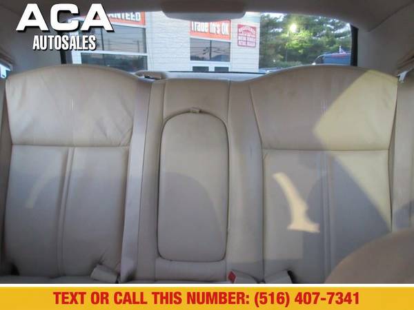 2005 Lincoln Town Car 4dr Sdn Signature Limited ***Guaranteed... for sale in Lynbrook, NY – photo 19
