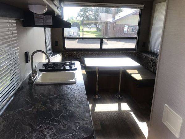 2016 KEYSTONE SUMMER LAND trailer 100% APPROVAL! for sale in Weatherford, TX – photo 8