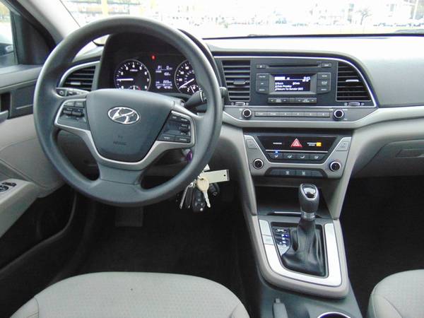 2017 Hyundai Elantra SE - cars & trucks - by dealer - vehicle... for sale in Midlothian, IL – photo 12