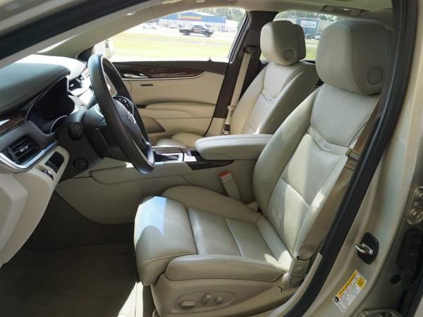 2014 Caddy Cadillac XTS Luxury FWD sedan Silver Coast Metallic -... for sale in Baton Rouge , LA – photo 16
