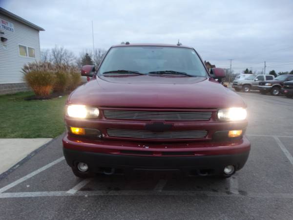 ** 2005 Chevrolet Tahoe Fully Loaded 4x4 5.3L V8** - cars & trucks -... for sale in Medina, OH – photo 3