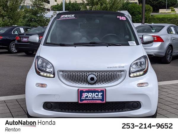 2018 Smart fortwo electric drive passion SKU:JK280089 Hatchback -... for sale in Renton, WA – photo 2
