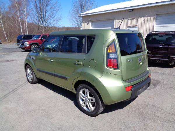 2011 Kia Soul 4dr Crossover 4A CASH DEALS ON ALL CARS OR BYO for sale in Lake Ariel, PA – photo 8