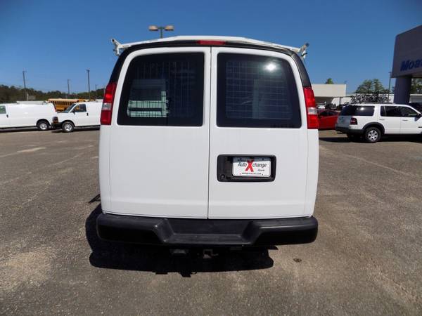 2018 Chevrolet Express Cargo Van RWD 2500 135 - - by for sale in Ozark, AL – photo 21
