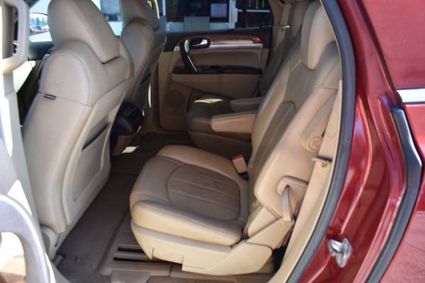 2009 BUICK ENCLAVE CXL W/LEATHER AND SUNROOF - cars & trucks - by... for sale in Greensboro, NC – photo 11