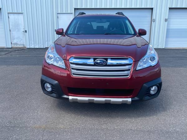 2013 Subaru Outback 4dr Wgn H4 Auto 2 5i Limited for sale in Middleton, WI – photo 2