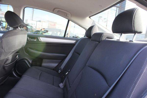 2017 Subaru Legacy Premium HABLAMOS ESPANOL! for sale in Seattle, WA – photo 11