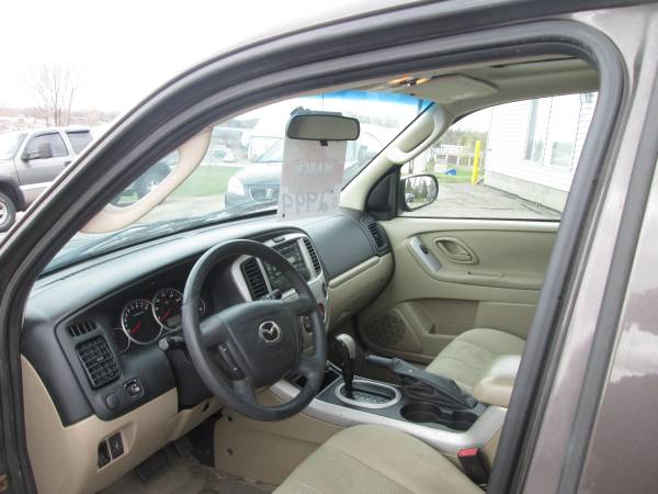 2006 Mazda Tribute (AWD) - - by dealer - vehicle for sale in Hutchinson, MN – photo 8