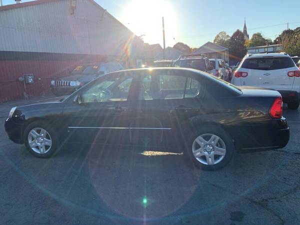 06 Chevrolet Malibu - cars & trucks - by dealer - vehicle automotive... for sale in milwaukee, WI – photo 8