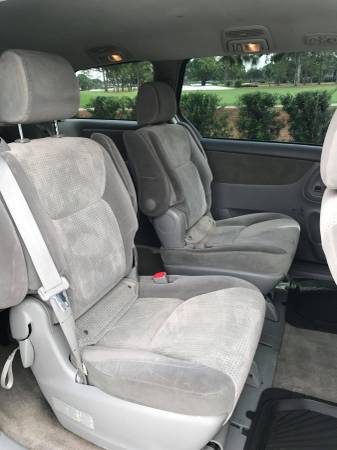 2008 Toyota Sienna Very Well Maintained Inside and Out! for sale in Clearwater, FL – photo 11