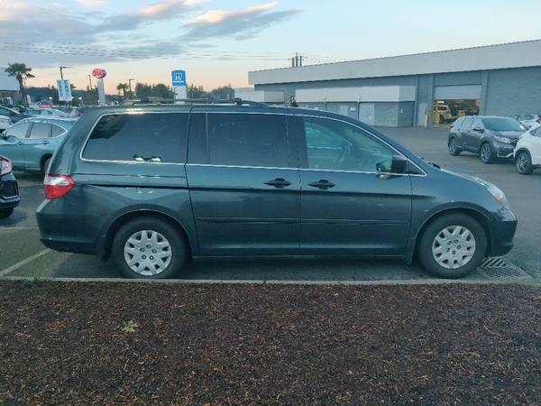 2006 Honda Odyssey LX - cars & trucks - by dealer - vehicle... for sale in Bremerton, WA – photo 3