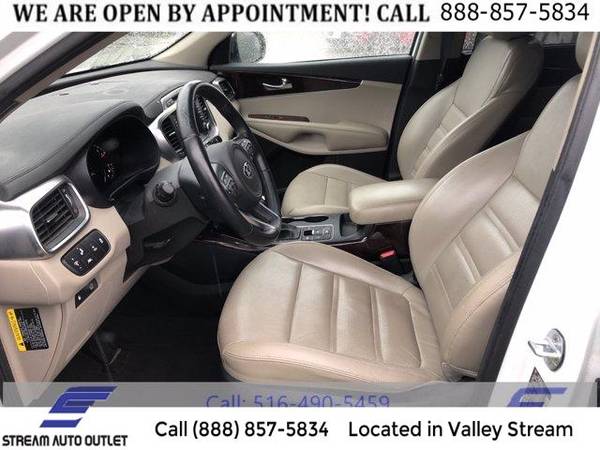 2018 Kia Sorento EX V6 Wagon - - by dealer - vehicle for sale in Valley Stream, NY – photo 15
