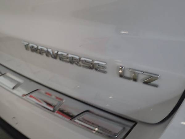 2016 Chevrolet Traverse AWD LTZ 4dr SUV, White for sale in Gretna, NE – photo 8