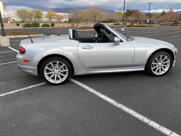 2007 MAZDA MIATA- hard top convertible - cars & trucks - by owner -... for sale in Albuquerque, NM – photo 8