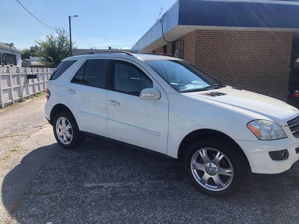 2008 MERCEDES BENZ ML350, FULLY LOADED, MUST SEE, LOW MILES, CLEAN... for sale in Four Oaks, NC – photo 3