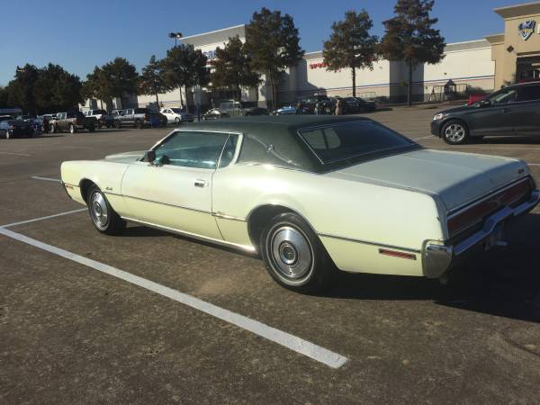 RARE 72 Ford Thunderbird, Power Windows, Daily Driver, 8, 000 OBO for sale in Houston, TX – photo 7