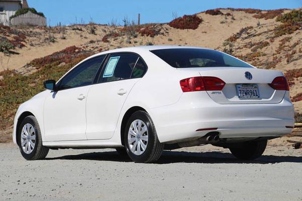 2014 Volkswagen Jetta Sedan Priced to SELL!!! - cars & trucks - by... for sale in Monterey, CA – photo 7