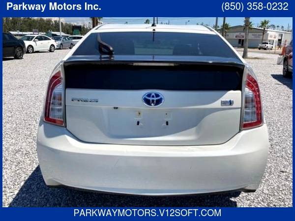2015 Toyota Prius 5dr HB Four (Natl) *Very clean and has been well... for sale in Panama City, FL – photo 4