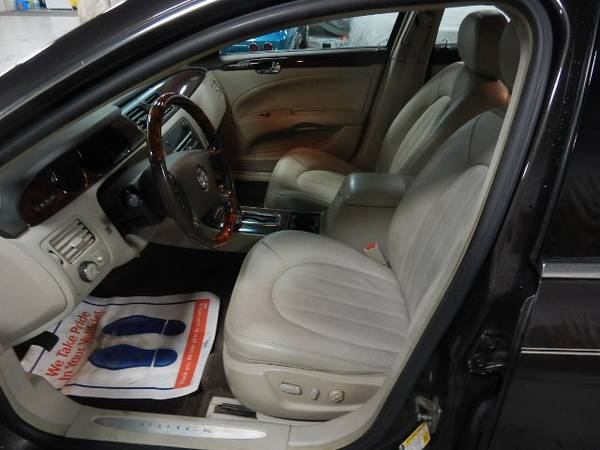 2008 Buick Lucerne CXL - cars & trucks - by owner - vehicle... for sale in Clarence, NY – photo 5