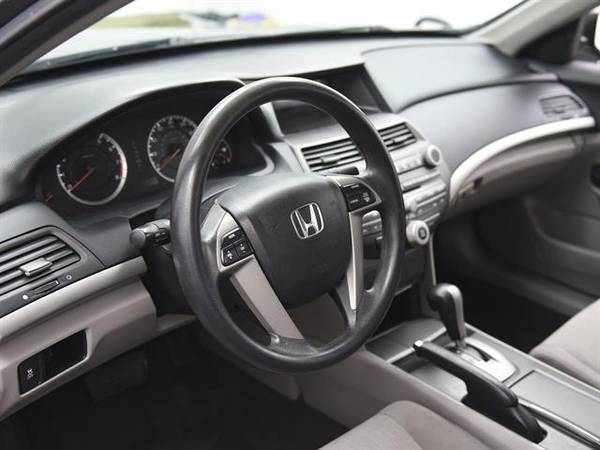 2011 Honda Accord LX-P Sedan 4D sedan Dk. Gray - FINANCE ONLINE for sale in Chicago, IL – photo 2