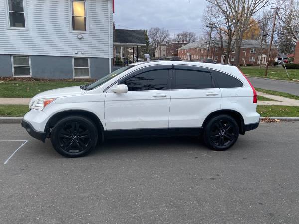 2009 Honda CR-V, automatic, AWD - cars & trucks - by owner - vehicle... for sale in West Hartford, CT – photo 5