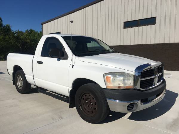 2006 Dodge Ram 1500 Tinted Glass Side Steps CD 6 Speed Manual - cars for sale in Palm Coast, FL – photo 5