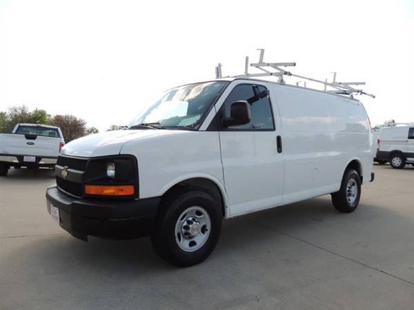 2013 Chevrolet Express 2500 Cargo Work Van! FLEET MAINTAINED SINCE for sale in Whitehouse, OH – photo 2