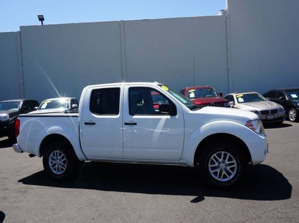 2015 Nissan Frontier Truck SV Pickup for sale in Sacramento , CA – photo 5