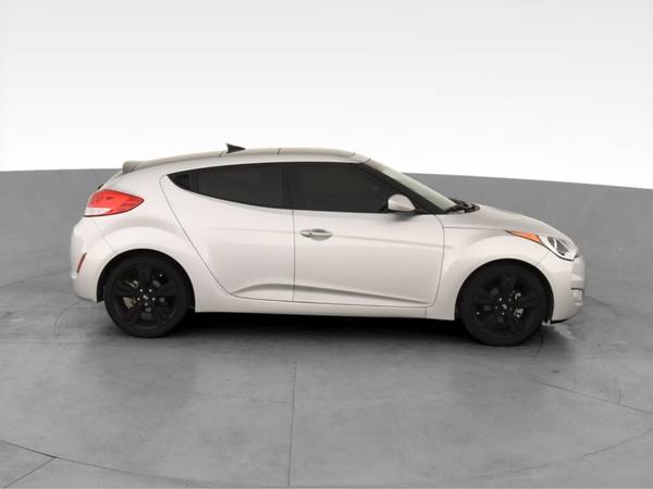 2017 Hyundai Veloster Value Edition Coupe 3D coupe Silver - FINANCE... for sale in Van Nuys, CA – photo 13