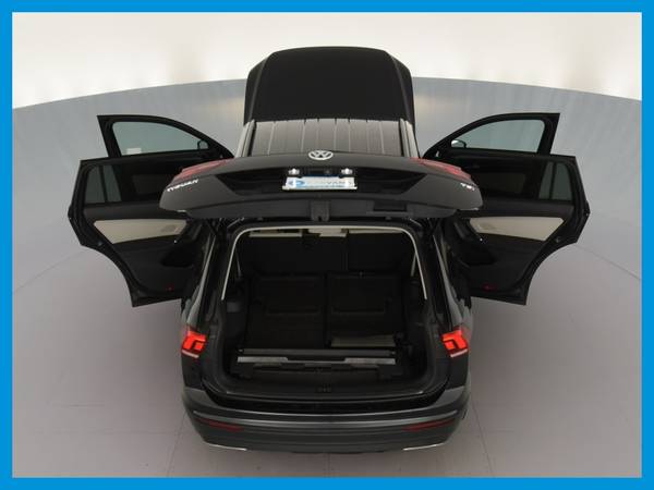 2018 VW Volkswagen Tiguan 2 0T S Sport Utility 4D suv Black for sale in Lewisville, TX – photo 18