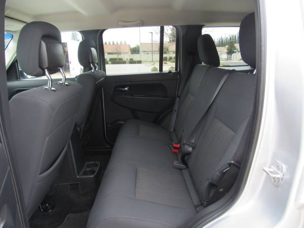 2012 JEEP LIBERTY SUV 2WD ONLY 46K MILES - - by for sale in Oakdale, CA – photo 12